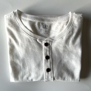 ♡ *NWOT* Men’s Gap T-Shirt